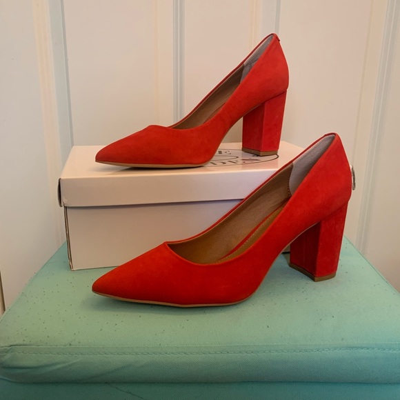 Steve Madden Ashlyn Red Suede Nubuck Heels - Picture 1 of 7